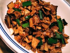 -爱碗亭·鲜炒湖南菜(壹城中心店)