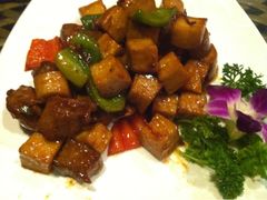 杏鲍菇炒牛肉-老广酒楼(樱花店)
