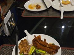 -怡豪大饭店·银顶旋转餐厅