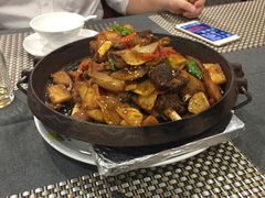 -敦煌山庄摘星阁