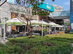 -证大大拇指广场(芳甸路店)