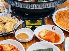 -喇喇排骨火锅·传统韩式脊骨汤(望京西园总店)