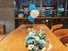 -蔚来中心(北京中关村店)