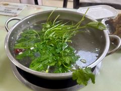 -荣吉招牌自助骨头锅(顾乡店)