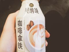 -全家便利店(莲花池东路店)