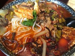 七爺螺螄粉-螺世纪螺蛳粉·桂味小排档(裕德店)