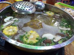 -牛一煲美食(江高店)