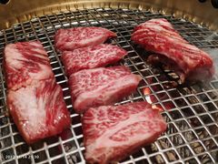 -铭牛烧肉·和牛海鲜自助(高新月牙湖店)