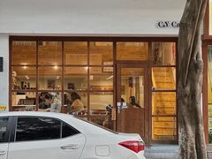 -C.Y Cafe