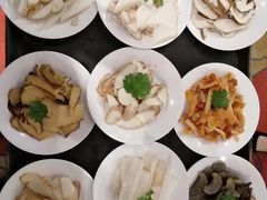 -天宜隆蘑菇宴火锅(石景山旗舰店)