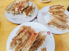 -青岛锅贴(洛阳路分店)