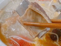 -云南印象昭通天麻火腿鸡(新疆石油花园二期店)