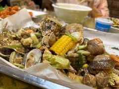 -鑫渔港海鲜本地菜·山海关浑锅(东戴河店)