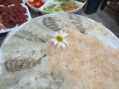 -官塘陈记鱼生·潮汕砂锅粥·牛肉火锅(潮枫路总店)