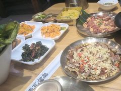 -青瓦餐厅·生鱼片·韩园烤肉(西塔店)