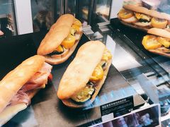 -星巴克臻选(盐城金鹰聚龙湖店)