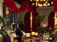 -Osteria Garden 生蚝花园餐厅(原进贤路店)