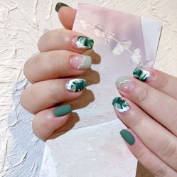 -Seven Nail七姑娘の美甲店