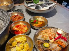 -草家酱蟹炭火烤肉店(珲春南路一店)
