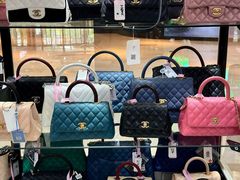 -宝龙城(杭州滨江店)