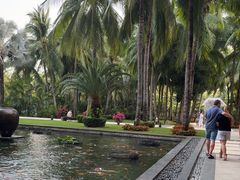 -三亚湾海居铂尔曼度假酒店