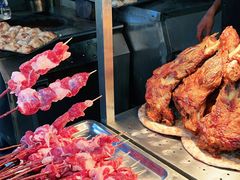 -艾力江和田馕坑烤肉店