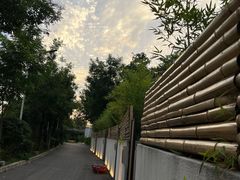 -悟空山宿陨石私汤温泉酒店(神舟大道地铁站店)