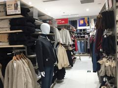 -优衣库(北京万柳华联购物中心店)