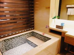 -兴芮温泉度假区