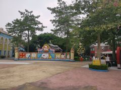 -史努比缤纷世界