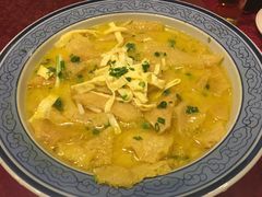 三林肉皮煲-旭龙鱼头王(航华店)