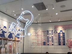 -喜茶(迪士尼小镇·平行宇宙店)