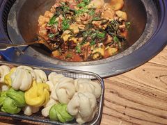 -山河屯铁锅炖鲜鹅·东北菜(开发区一店)