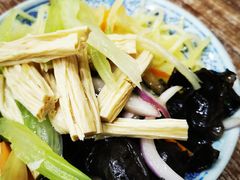 素凉菜-门框胡同百年卤煮(新街口店)