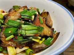 -廖师傅大蒜炒腊肉(袁家岭店)