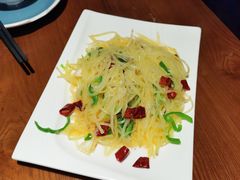 酸辣土豆丝-地锅居(翰林邻里中心店)
