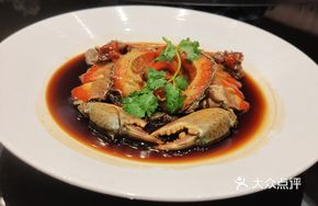 Sauce-Steamed Blue Crab
