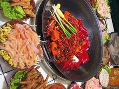 -扎起市井老火锅(乐山总店)