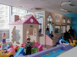 -孩子王(昆山招商花园城店)