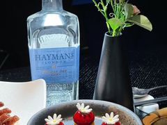 -鲜璟台·地标景观餐厅(上海中心店)