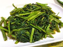 -纽顿熟食中心