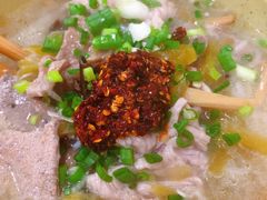 -老字号巴山酸菜米线(巴渝佳梦小区店)