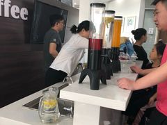 -宁波之星奔驰4S店(海曙店)