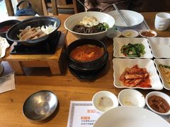 -紫霞门韩国料理烤肉(深南东路店)