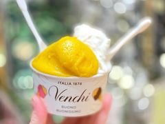 -VENCHI 闻绮(上海佛罗伦萨小镇店)