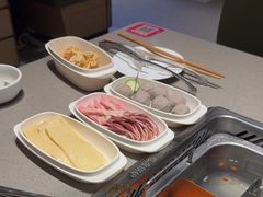 -海底捞火锅(金山百联店)