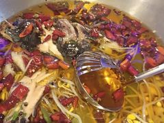 招牌水煮鱼-川人百味(万达店)