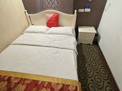 -昭通鹏腾快捷酒店(望海公园店)