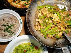 -费大厨辣椒炒肉(万家丽一店)