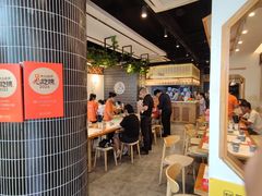 -馋三尺蟹粉小笼(人民广场店)